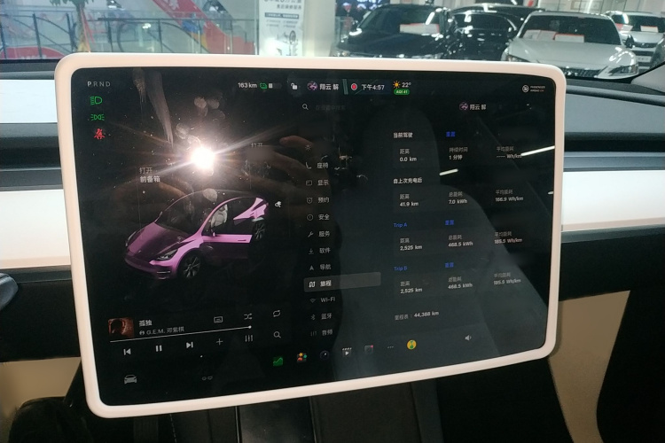 特斯拉 Model Y 2022款 改款 长续航全轮驱动版局部细节14