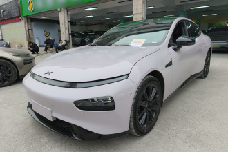 小鹏P7 2021款 670E鹏翼版