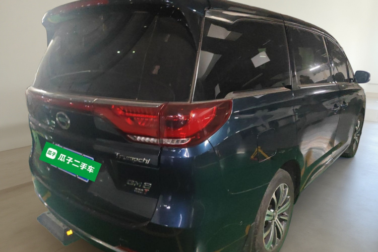 广汽传祺 传祺M8 2018款 320T 旗舰版车身外观7