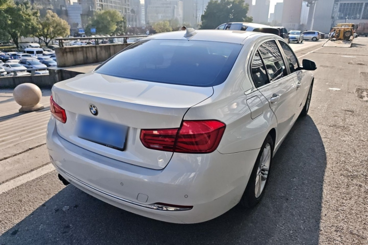 宝马3系 2017款 320Li 时尚型车身外观6005