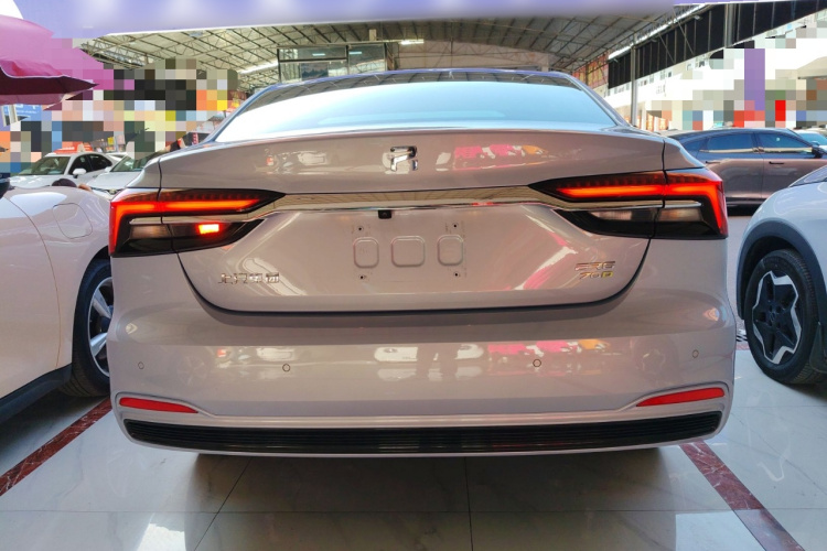 飞凡汽车 飞凡ER6 2020款 620km 智享版车身外观6