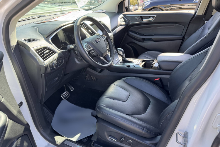 福特 锐界 2018款 EcoBoost 245 四驱尊锐型 7座中控内饰7002