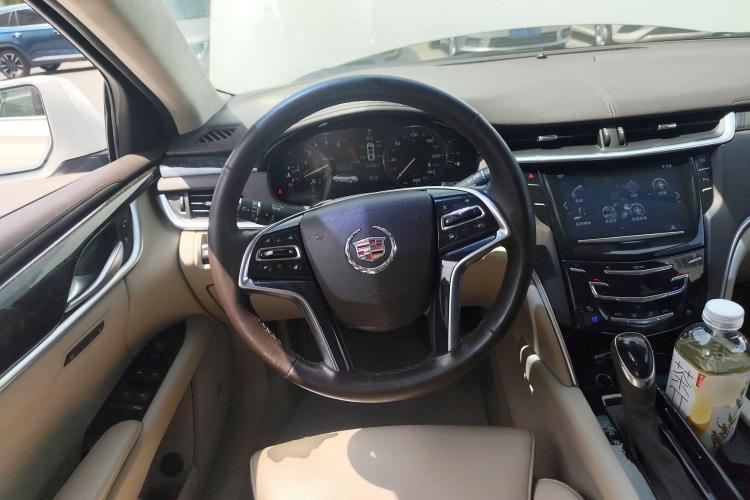 凯迪拉克XTS 2014款 28T 铂金版局部细节13