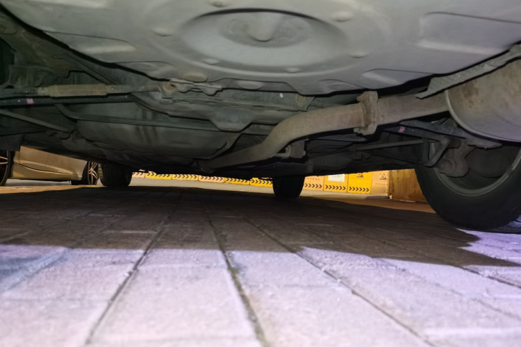 丰田 凯美瑞 2010款 200G 经典版局部细节9009