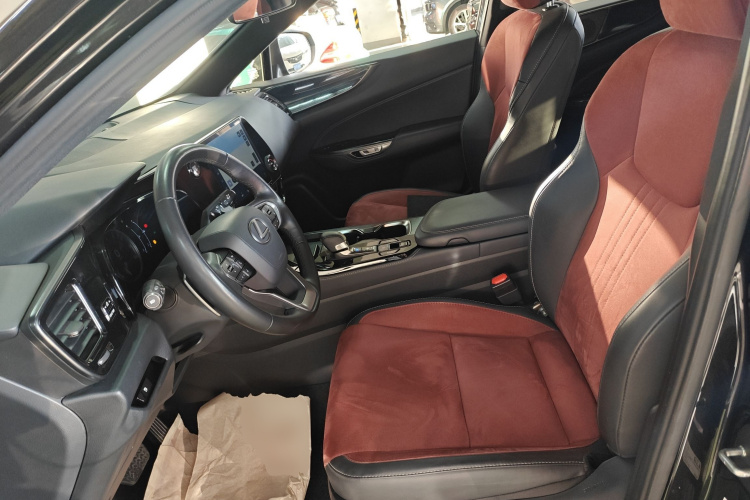 雷克萨斯NX 2023款 260 前驱 创驰版局部细节19