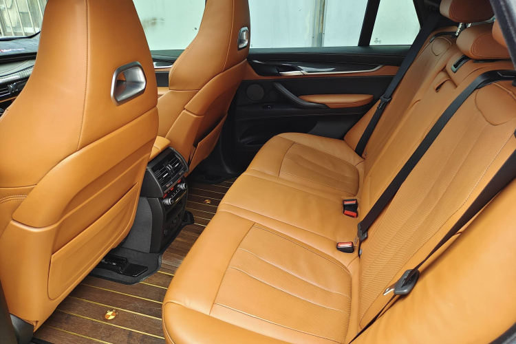 宝马X5 M 2015款 X5 M中控内饰7006