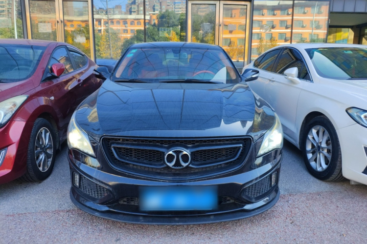 北京汽车 绅宝CC 2015款 1.8T 自动舒适版车身外观2