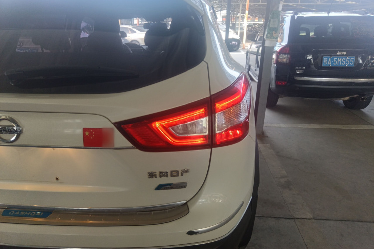 日产 逍客 2017款 2.0L CVT智享版 国V车身外观9