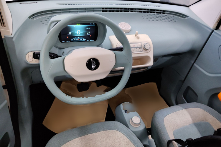 凌宝汽车 凌宝uni 2022款 微甜版中控内饰12