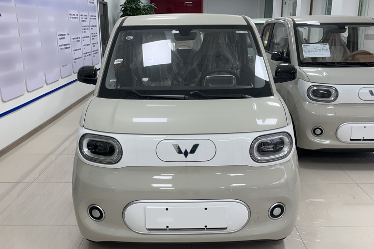 五菱汽车 宏光MINIEV 2024款 第三代 215km 青春版车身外观6001