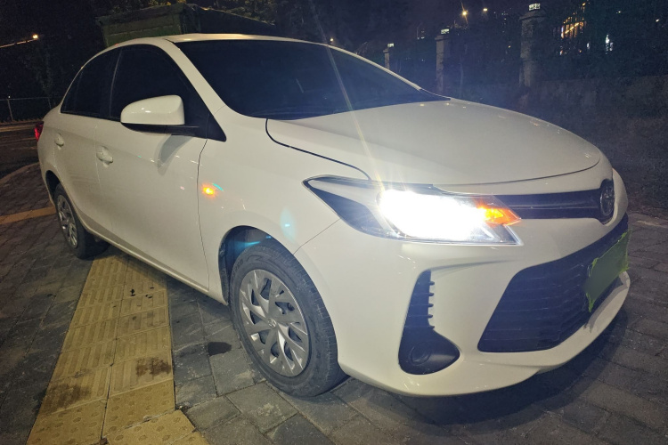 丰田 威驰 2021款 1.5L CVT创行版车身外观3