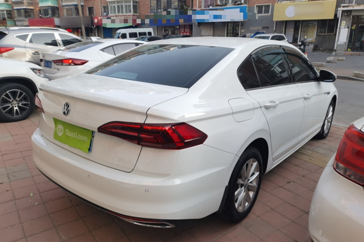 大众 宝来 2019款 改款 1.5L 手动舒适型 国VI车身外观7