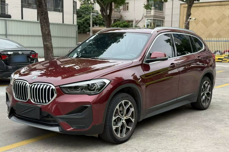 宝马X1 2021款 sDrive25Li 领先型车身外观1