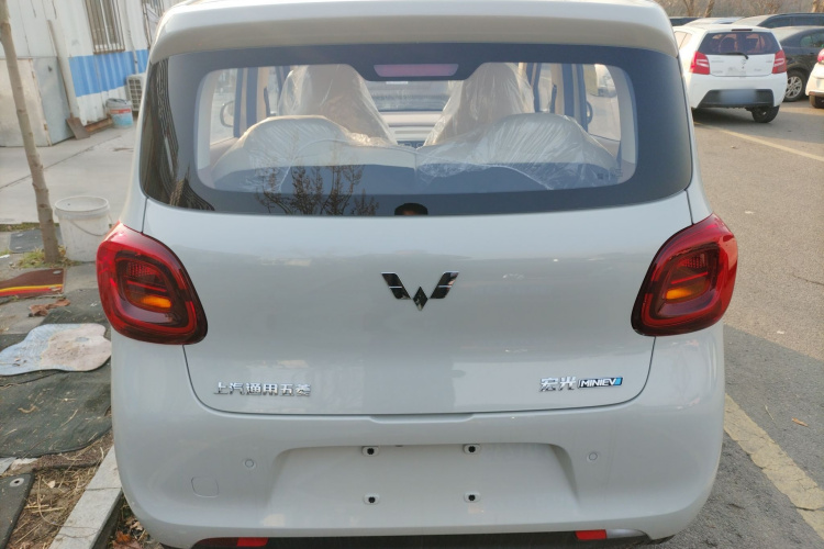 五菱汽车 宏光MINIEV 2025款 四门版 进阶款车身外观6