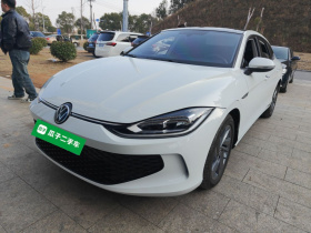 大众 2024款 凌渡L 200TSI DSG潮辣版
