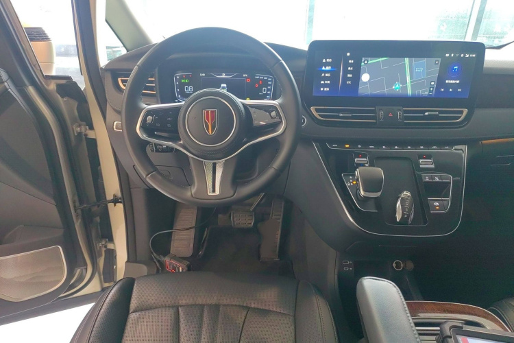 红旗HQ9 2023款 2.0T 智联旗享版局部细节13