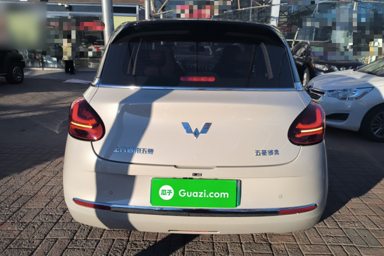 五菱汽车 五菱缤果 2025款 333km 灵犀互联款车身外观6