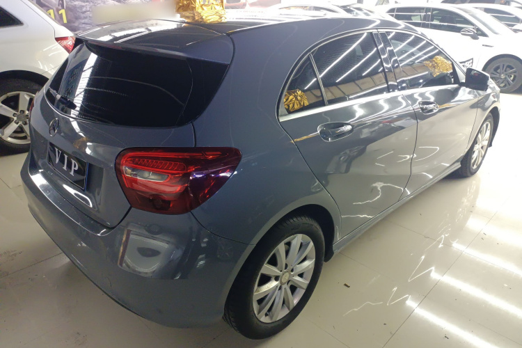 奔驰A级(进口) 2017款 A 180车身外观6005