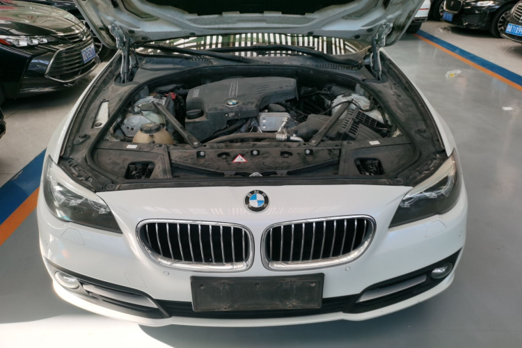 宝马5系 2014款 528Li xDrive领先型机舱底盘24