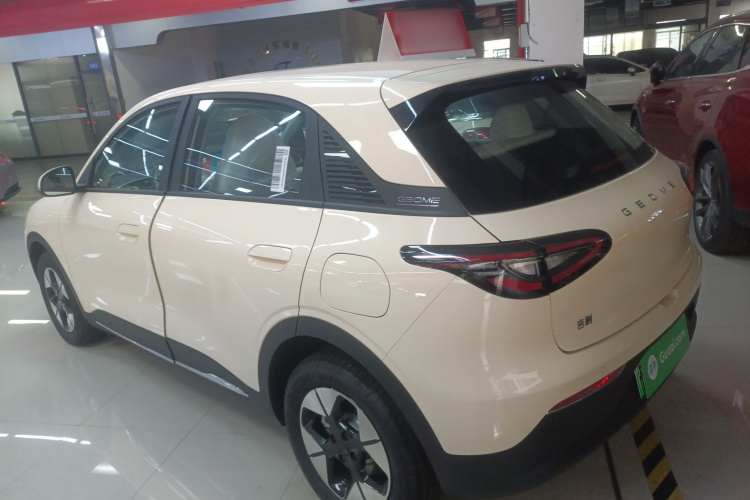 吉利银河 星愿 2025款 310km 梦想版车身外观4