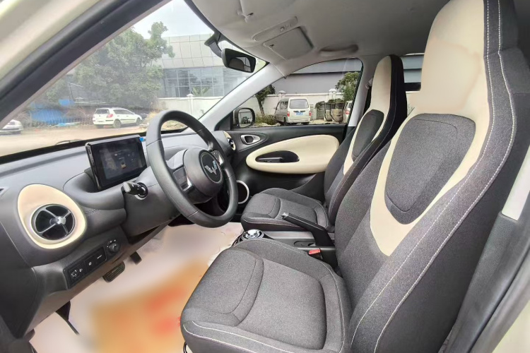 五菱汽车 五菱缤果 2023款 203km 轻享款中控内饰7002