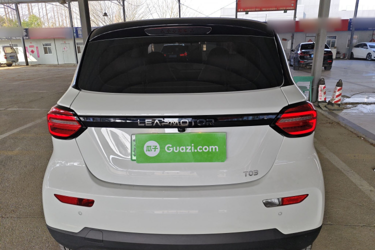 零跑汽车 零跑T03 2023款 310轻享版车身外观6