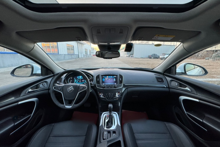 别克 君威 2015款 1.6T 精英技术型中控内饰7009