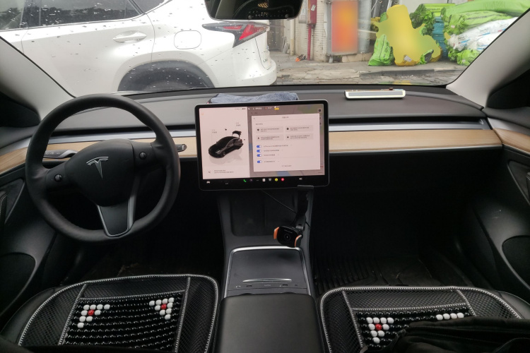 特斯拉 Model 3 2022款 后轮驱动版中控内饰12
