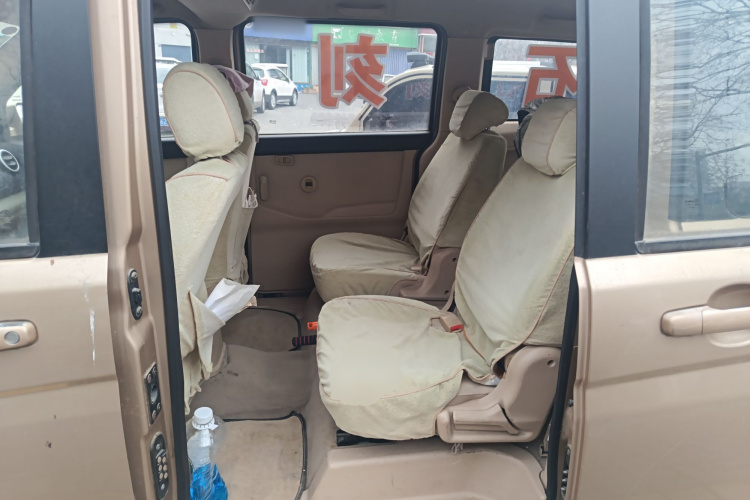 长安凯程 欧诺S 2012款 1.3L精英型中控内饰21