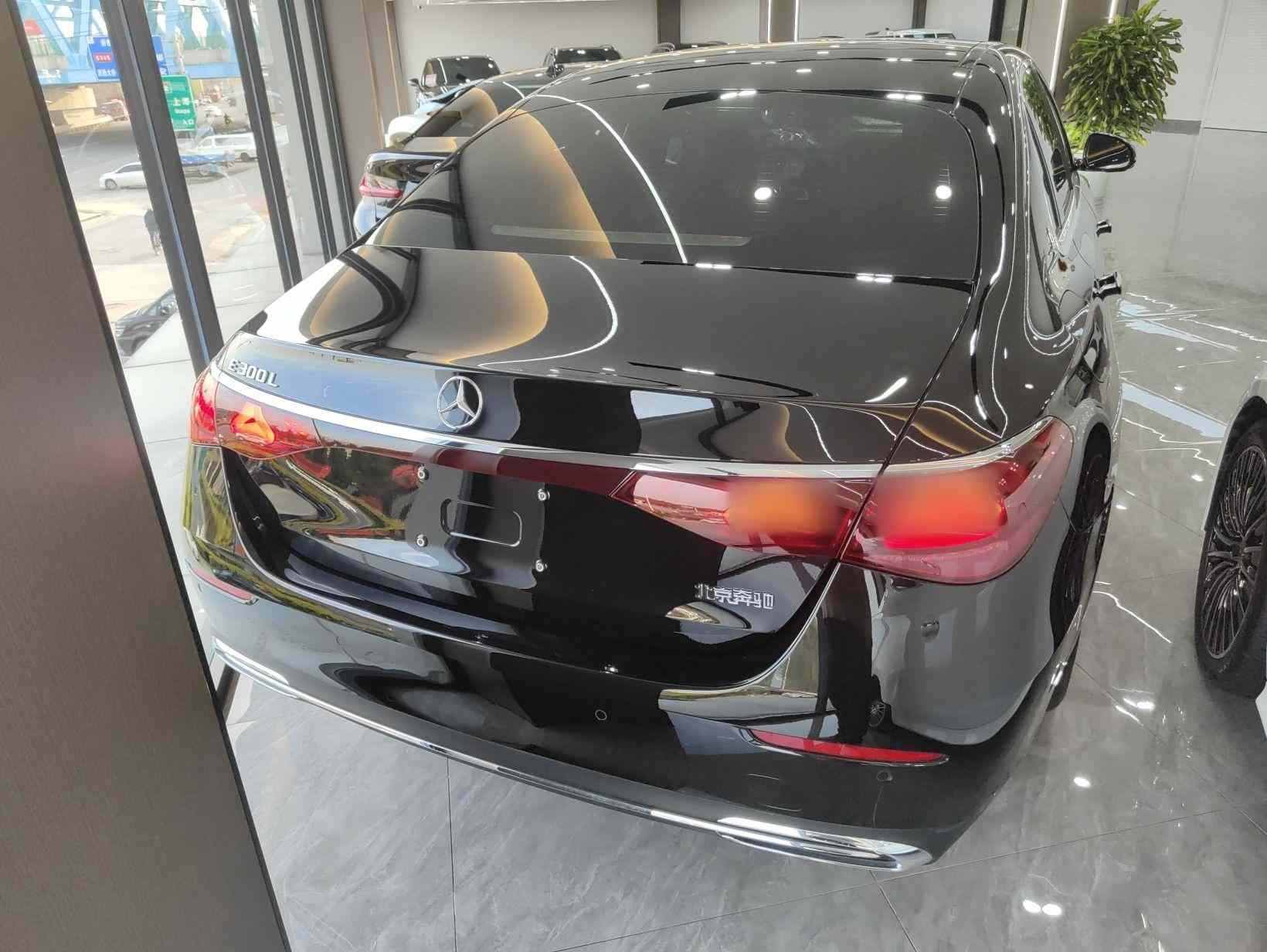 奔驰E级 2025款 E 300 L 时尚型(3)