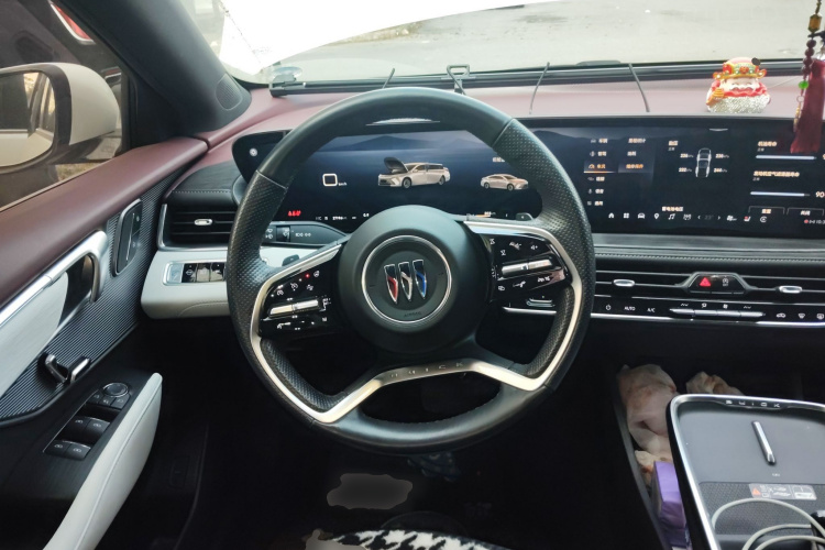 别克 君越 2023款 28T 越享版中控内饰13