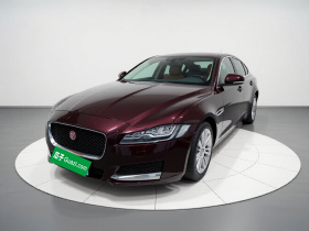 捷豹XFL 2018款 XFL 2.0T 250PS 豪华版