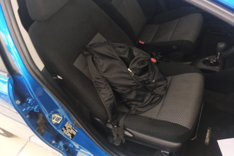 丰田 威驰FS 2017款 1.5L CVT锋驰版局部细节41