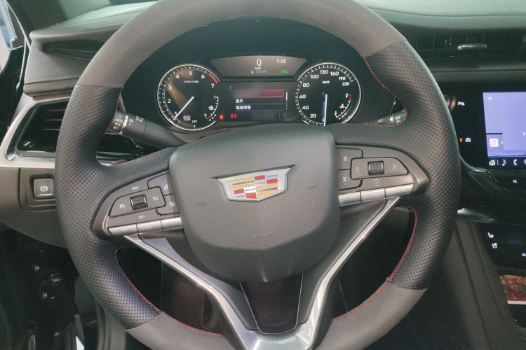 凯迪拉克XT6 2021款 2.0T 六座四驱豪华型中控内饰13