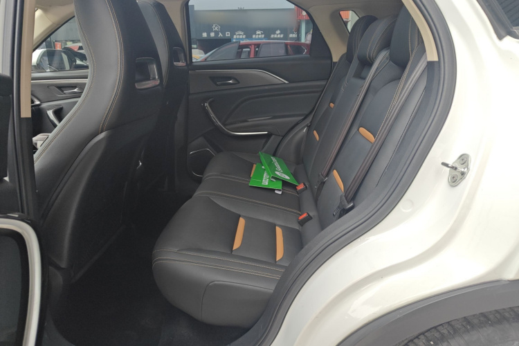 奔腾T77 2020款 PRO 280 TID 自动豪华型中控内饰21