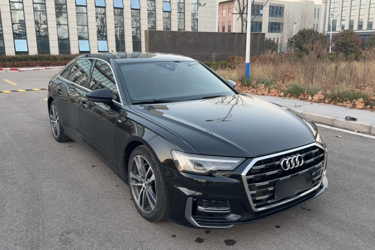 奥迪A6L 2019款 45 TFSI 臻选动感型车身外观6004
