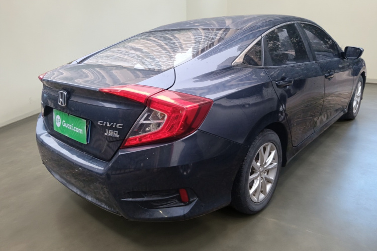 本田 思域 2016款 180TURBO CVT舒适版车身外观7