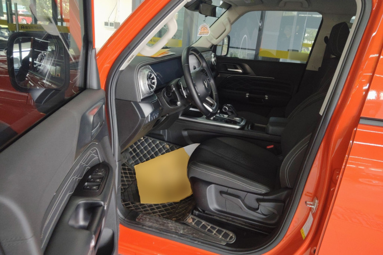 坦克300 2021款 越野版 2.0T 探索者中控内饰20