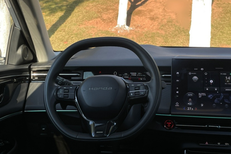 本田 e:NP2 极湃2 2024款 进阶版中控内饰7001