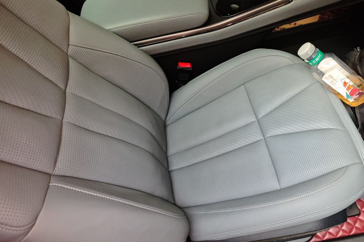 蔚来ES8 2020款 580KM 签名版 六座版局部细节41