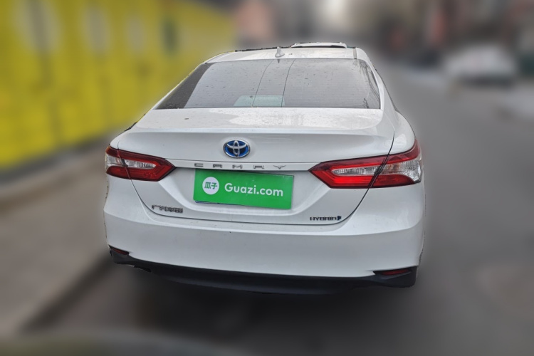 丰田 凯美瑞 2021款 双擎 2.5HGVP 领先版车身外观6