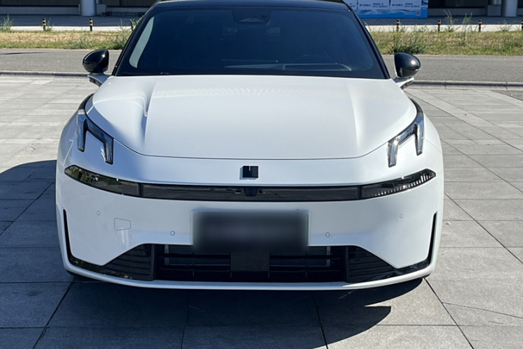 领克07 2024款 EM-P 126长续航 Ultra车身外观6005