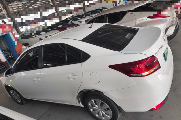 丰田 YARiS L 致享 2020款 1.5L CVT领先版车身外观4