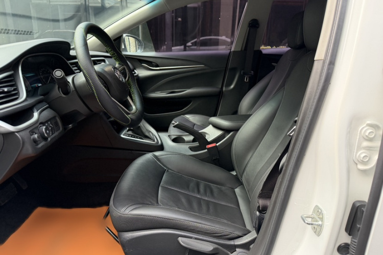 别克 英朗 2019款 18T 自动互联精英型 国VI中控内饰7002
