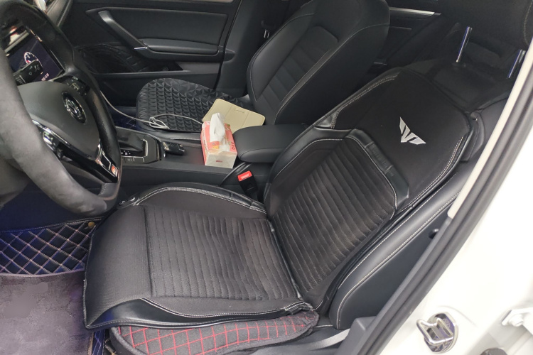 大众 凌渡 2019款 280TSI DSG舒适版 国VI中控内饰19