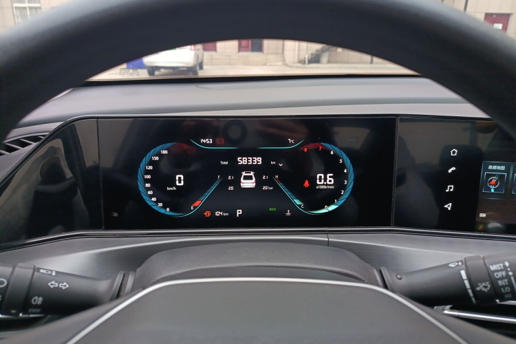 长安 逸动 2022款 PLUS 1.6L GDI CVT精英型局部细节14