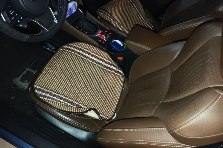 斯巴鲁 森林人 2021款 2.0i 智擎旗舰版EyeSight中控内饰19