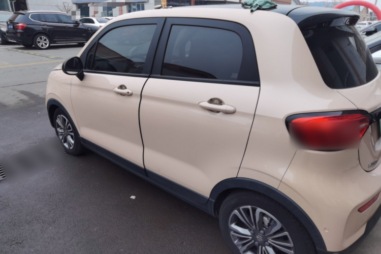 零跑汽车 零跑T03 2021款 400豪华版车身外观6003