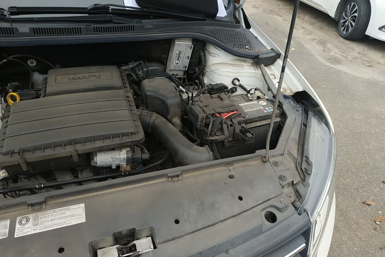 大众 桑塔纳 2021款 1.5L 自动风尚版局部细节9006