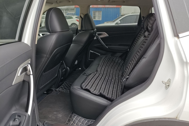 吉利汽车 博越 2018款 1.8TD 自动两驱智慧型4G互联版中控内饰21